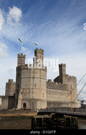 Caernarfon Castle, Sito Patrimonio Mondiale dell'UNESCO, Caernarfon, Gwynedd, il Galles del Nord, Wales, Regno Unito, Europa Foto Stock