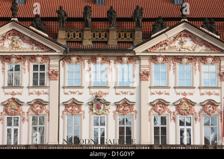 Piazza della Città Vecchia. Facciata barocca, Praga, Repubblica Ceca, Europa Foto Stock