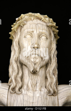 Cristo scultura in la cattedrale di Notre Dame di Parigi Museo del Tesoro, Parigi, Francia, Europa Foto Stock