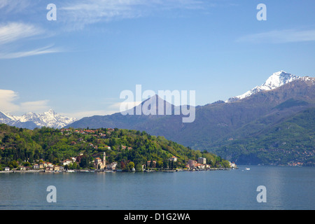 Tremezzo e Cadenabbia nel sole primaverile, Lago di Como, Lombardia, laghi italiani, l'Italia, Europa Foto Stock