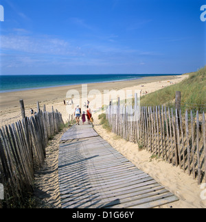 Spiaggia sulla costa ovest, Ile de Re, Poitou-Charentes, Francia, Europa Foto Stock