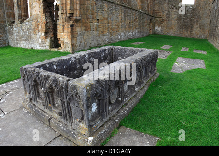 Le rovine di Egglestone Abbey, vicino a Barnard Castle Town, Teesdale, Contea di Durham, Inghilterra, Regno Unito Foto Stock