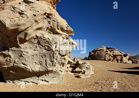 Formazione di roccia in Eduardo Avaroa fauna Andina riserva nazionale, Southwest Highlands, Bolivia, Sud America Foto Stock