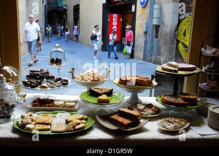 Caelum, prodotti al forno artigianali realizzati dalle monache carmelitane, Clarisse, benedettino. Palla Street # 8, Ciutat Vella, Barcelona. Foto Stock