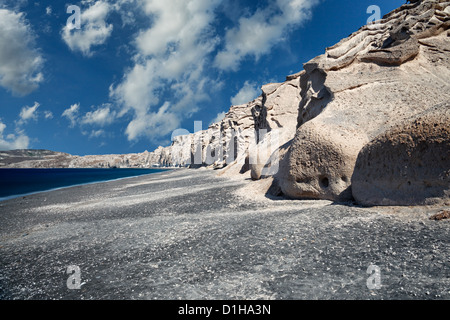 Vlychada a Santorini è come una spiaggia sulla luna Foto Stock