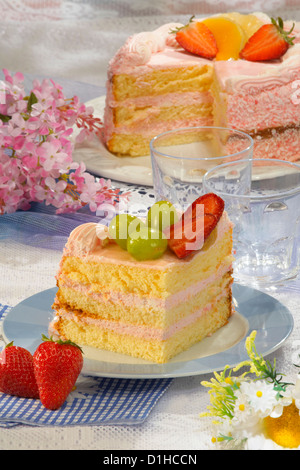 Fragola crema torta Foto Stock