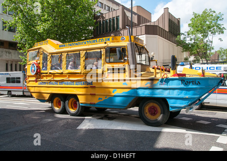 Londra Amphibious Duck Tours. Portia veicolo anfibio Foto Stock