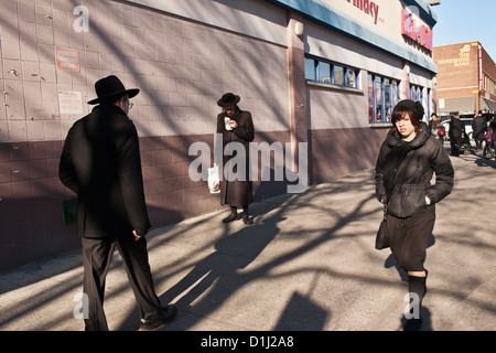 Ortodossi comunità ebraica di Borough Park, Brooklyn, New York Foto Stock