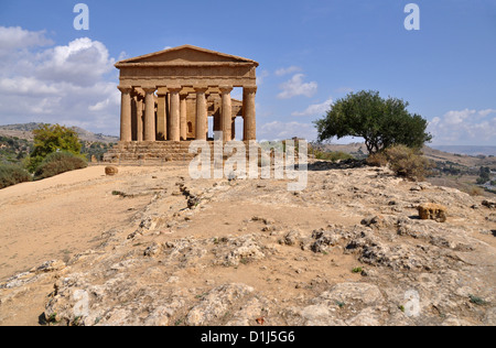 La Valle dei Templi, un sito archeologico di Agrigento, Sicilia Foto Stock