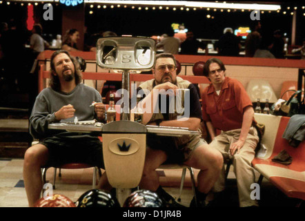 Il grande Lebowski grande Lebowski, Jeff Bridges, John Goodman, Steve Buscemi Der traege Lebowski (Jeff Bridges) rafft sich einzig Foto Stock