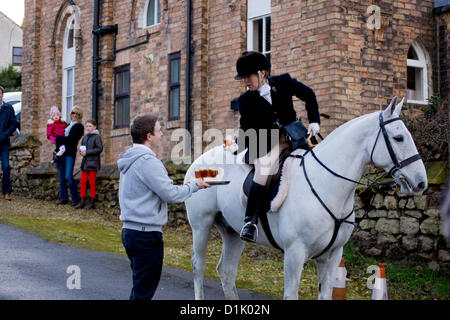 Wentbridge, West Yorkshire, Inghilterra, Regno Unito 26 dicembre 2012. Il Bramham e Badsworth Boxing day hunt ottiene in corso. Credito: Chris mcloughlin / Alamy Live News Foto Stock