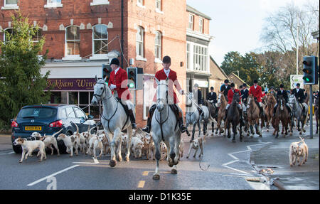 Mercoledì 26 dicembre 2012. La suoneria Cottesmore incontrare per la loro tradizionale Boxing Day si incontrano a Cutts vicino a Oakham, Rutland Foto Stock