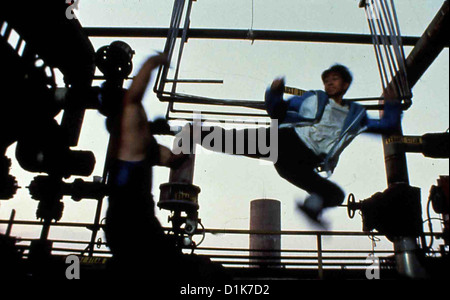 Bloodbrother - Fighter, vincitore respirando fuoco Jonathan Ke Quan Charlie (Jonathan Ke Quan, r) in Szene.Caption locale *** Foto Stock