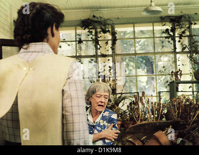 Landhaus der Toten Seelen olocausti Marian (Karen Black) , tante Elizabeth (Bette Davis) *** Caption locale *** 1976 -- Foto Stock