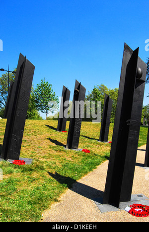 La Nuova Zelanda Memoriale di guerra da Wellington Arch nel centro di Londra, Regno Unito, in una giornata di sole. Foto Stock