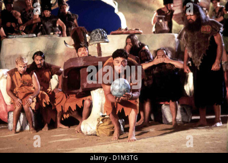 Flintstones die Familie Feuerstein Flintstones, Fred Feuerstein (John Goodman, m) in beim Kegeln. *** Caption locale *** 1994 Foto Stock