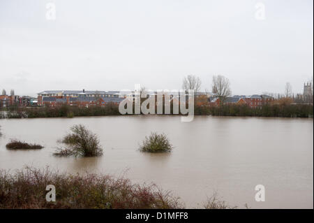 Gloucester, Regno Unito. Il 29 dicembre 2012. Rising acqua di inondazione chiude le strade 29 dicembre 2012 Regno Unito. Credito: BigshotD3 / Alamy Live News Foto Stock