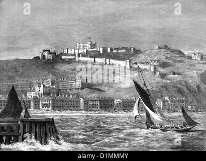 Dover dal mare; XIX secolo. Illustrazione in bianco e nero Foto Stock