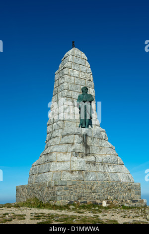Un Monumento in memoriam del battaglione di cacciatori alpini diavoli blu sulla cima di Mt Grand Ballon, montagne Vosges, Francia Foto Stock
