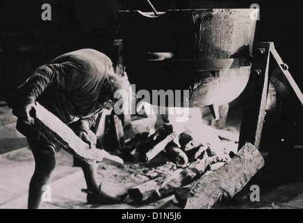 Der Gloeckner Von Notre Dame Gobbo di Notre Dame, il Quasimodo (Charles Laughton) *** Caption locale *** 1939 -- Foto Stock