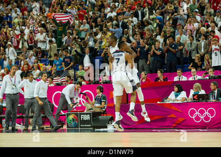 Stati Uniti d'America sconfitte in Spagna la medaglia d oro di pallacanestro degli uomini di gioco presso le Olimpiadi estive di Londra, 2012 Foto Stock