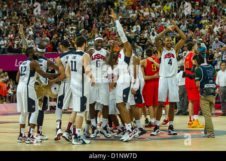 Stati Uniti d'America sconfitte in Spagna la medaglia d oro di pallacanestro degli uomini di gioco presso le Olimpiadi estive di Londra, 2012 Foto Stock