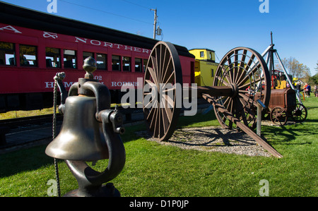 Artefatti al Camp 5 Logging Camp in Laona, Wisconsin Foto Stock