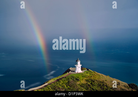 Dove osano Spirist: doppio arcobaleno oltre il Te Reinga, Nuova Zelanda Foto Stock