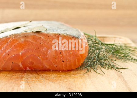 Pezzo di salmone salato Foto Stock