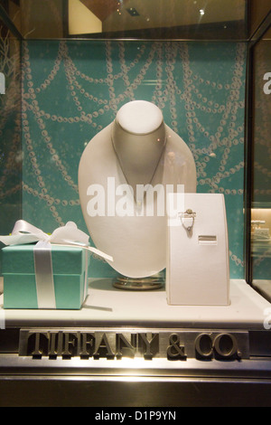 Tiffany & Co store vetrina vetrina Via Condotti Roma Italia carrello Foto Stock