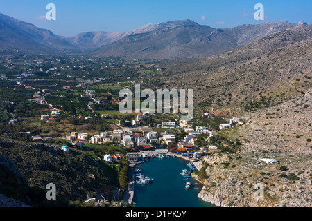 Le piccole imbarcazioni da pesca, Vathi Harbour, Kalymnos, Grecia Foto Stock