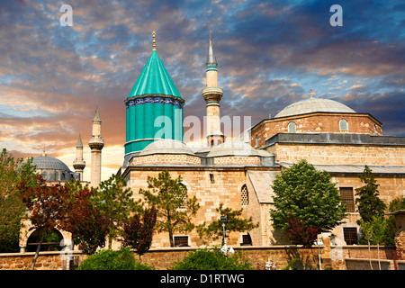 Il museo Mevlâna, con le cupole blu mausoleo di Jalal ad-Din Muhammad Rumi, Konya, Turchia Foto Stock