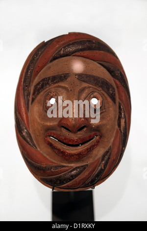 Kwakiutl maschera di Noelmaal, essere mitologico. Cedar Wood, 1830-1850, Columbia Britannica, Canada. Arte indigena delle prime Nazioni. Foto Stock