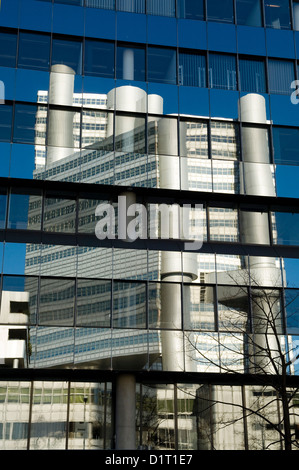 Headquater della Hypovereinsbank ( parte italiano del Gruppo Unicredit) di Monaco di Baviera, Germania Foto Stock