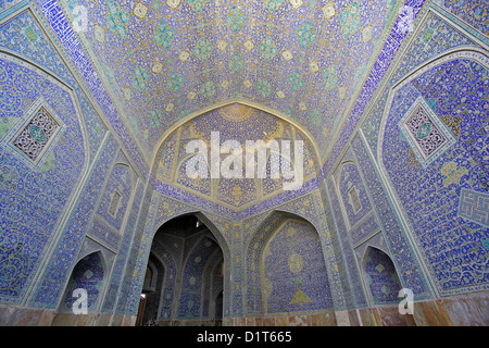 Decorazioni di Imam moschea, Isfahan, Iran Foto Stock