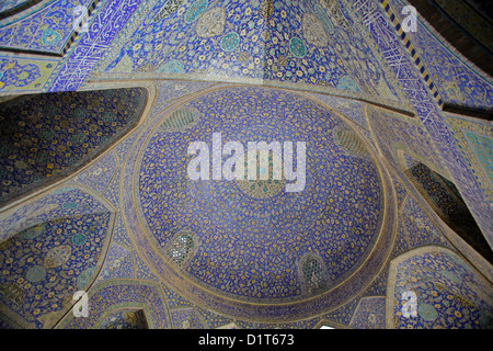 Decorazioni di Imam moschea, Isfahan, Iran Foto Stock