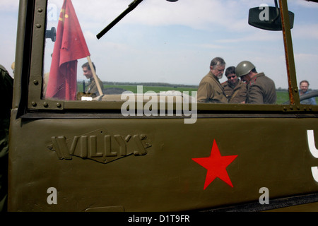 Ricostruzione della Battaglia della seconda Guerra Mondiale, liberazione di Ostrava, Airfield Mosnov, Repubblica Ceca, rievocazione della seconda guerra mondiale Foto Stock