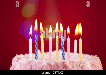 Felice torta di compleanno Foto Stock