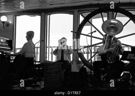 Dixieland Jazz, autentica crociera Natchez Steamboat, New Orleans, stato della Louisiana, Stati Uniti d'America, Nord America Foto Stock