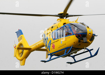 Elicottero di soccorso della Repubblica ceca Foto Stock