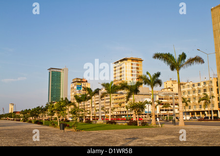 Marginale avenue a Luanda, in Angola Foto Stock