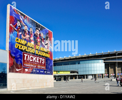 Barcellona, in Catalogna, Spagna. Stadio di calcio Camp Nou (1957) home di F C Barcelona Foto Stock