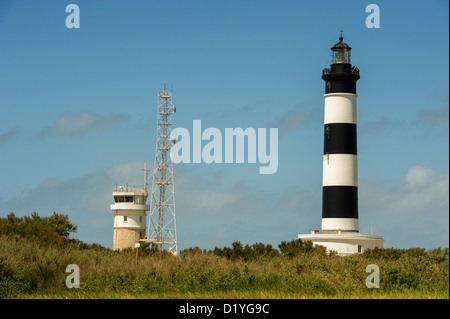 Isola d'Oleron francesi nella Charente con faro a strisce Foto Stock