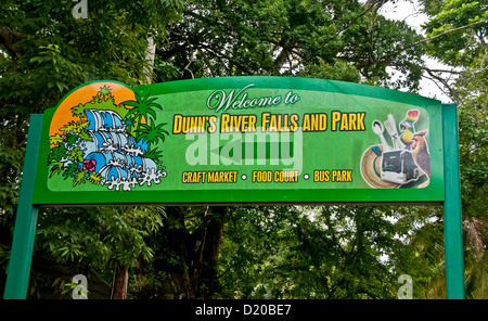 Dunns River Falls Park entrata segno Ocho Rios Giamaica Foto Stock