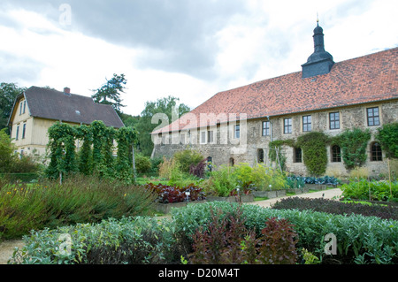 Abbey garden, Abbazia Michaelstein, Blankenburg am Harz, Harz, Sassonia-Anhalt, Germania Foto Stock