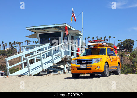 Bagnino di salvataggio am Santa Monica Beach, Los Angeles, CA, Stati Uniti d'America Foto Stock