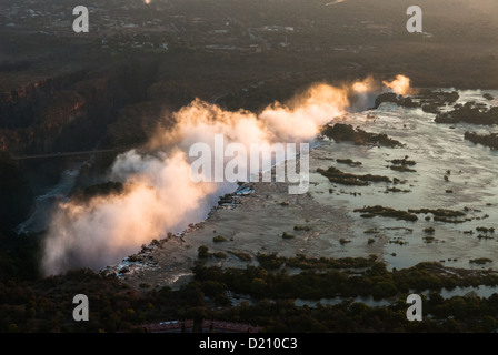 Victoria Falls visto dall'aria, Zambia e Zimbabwe Foto Stock