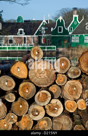 Un mucchio di registri Foto Stock