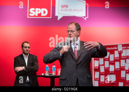 Amburgo, Germania, SPD sindaco il dialogo con il peer Steinbrueck Foto Stock