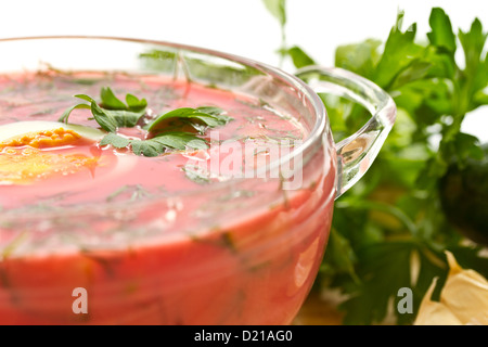 Fredda zuppa di barbabietole Foto Stock